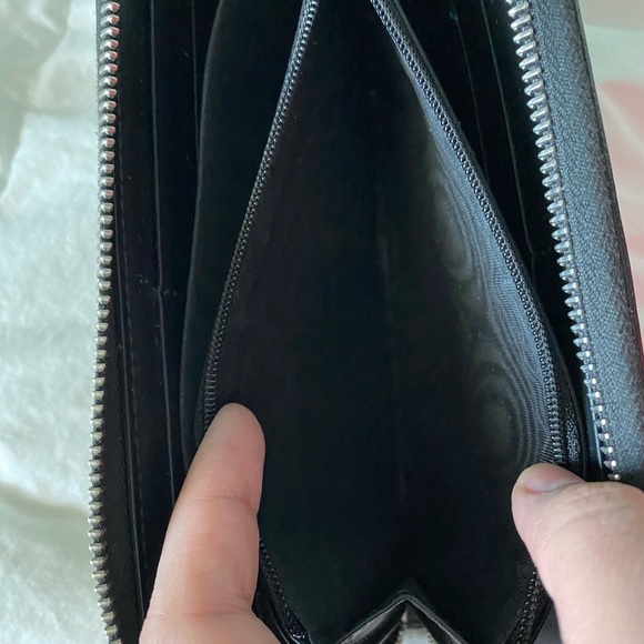 GG Supreme King Snake Zip Around Gucci Wallet - Picture 5 of 11